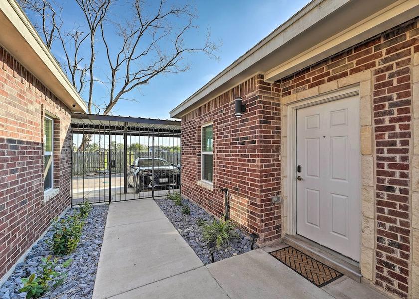 Texas Edinburg Interior Entrance