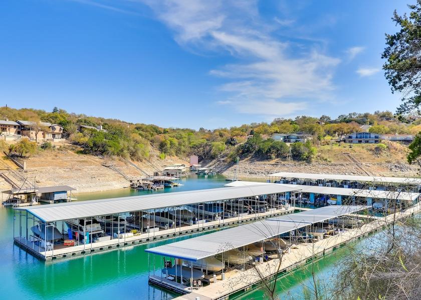 Texas Lakeway Interior Entrance