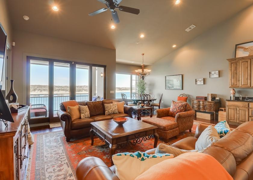 Texas Lakeway Interior Entrance