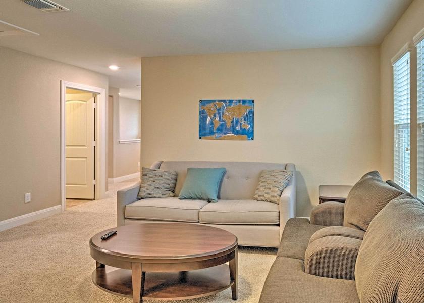 Texas Manor Interior Entrance