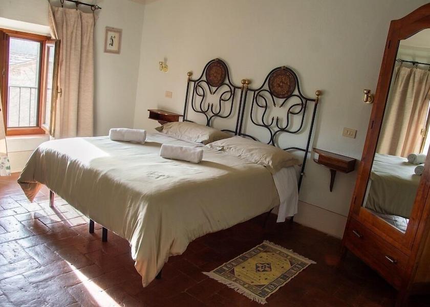 Tuscany San Giuliano Terme Room