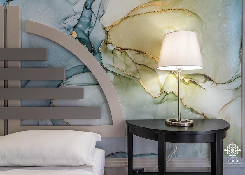 Sicily Syracuse Room