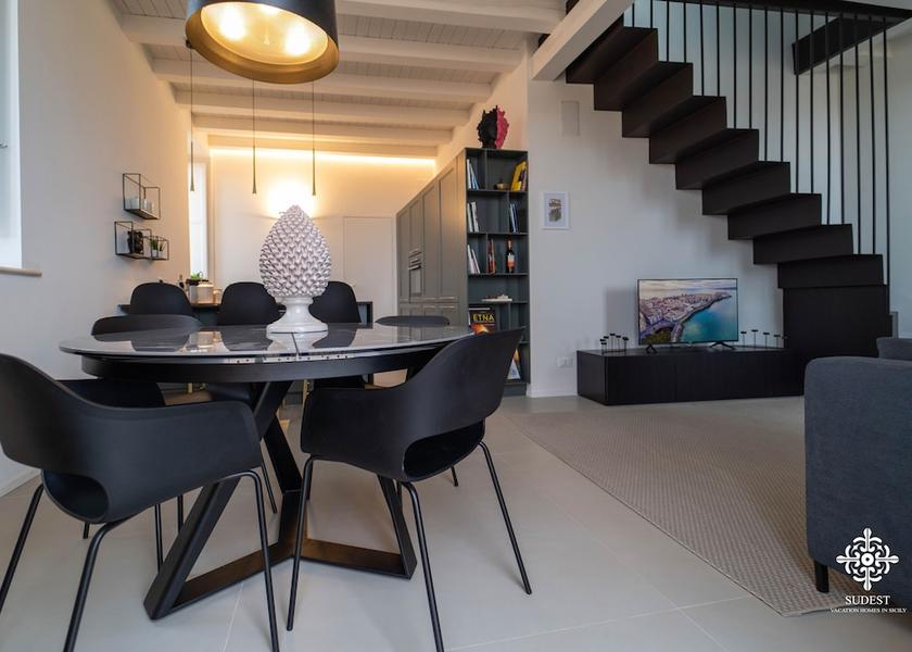 Sicily Syracuse Living Area