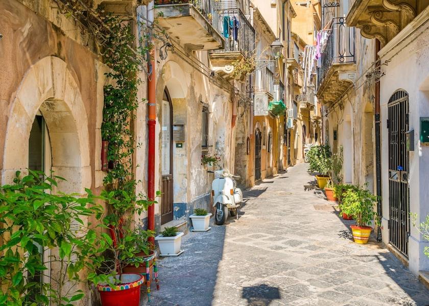 Sicily Syracuse Amenity