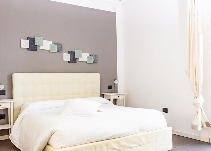 Sicily Syracuse Room