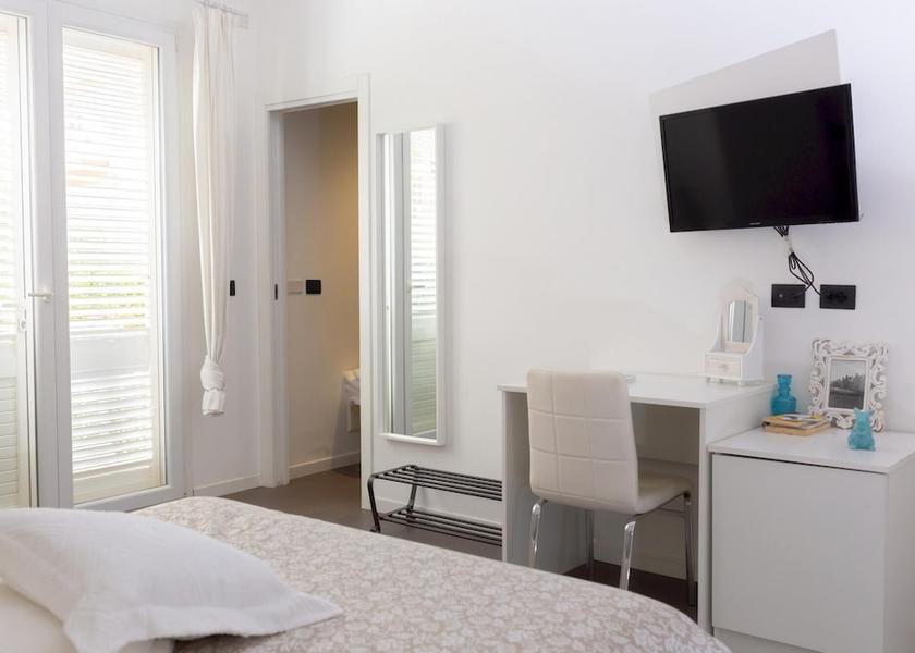 Sicily Syracuse Room