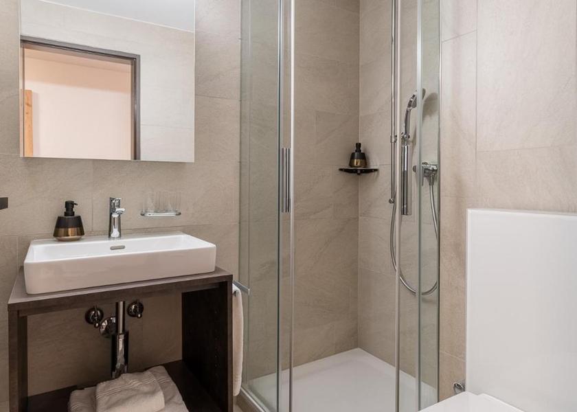 Valais Zermatt Three-Bedroom Apartment - Residence Bellevue