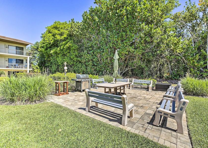 Florida Sanibel Interior Entrance