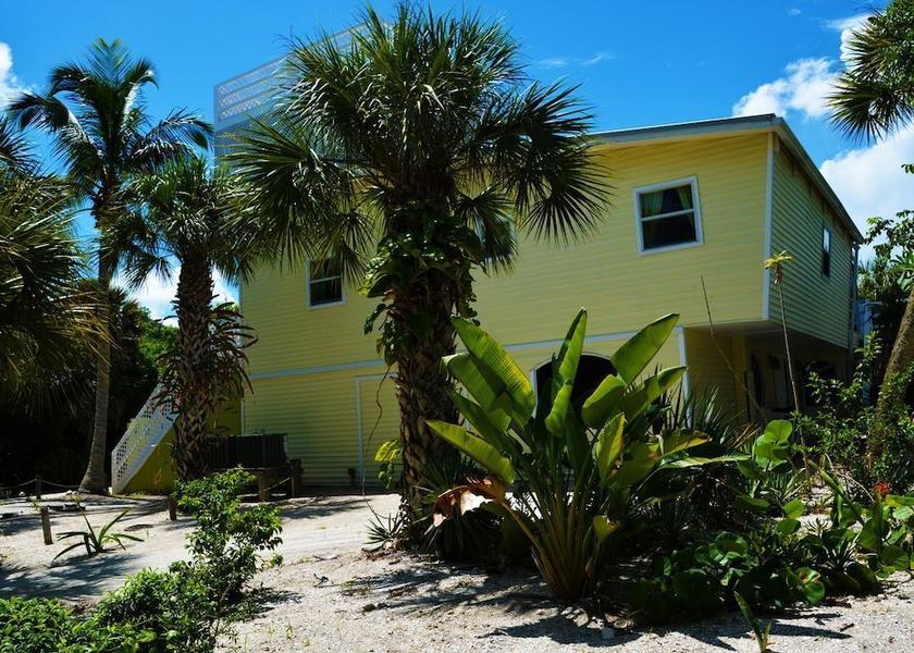 Florida Captiva Exterior Detail