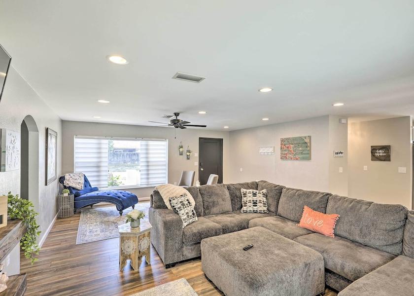 Florida Holiday Interior Entrance