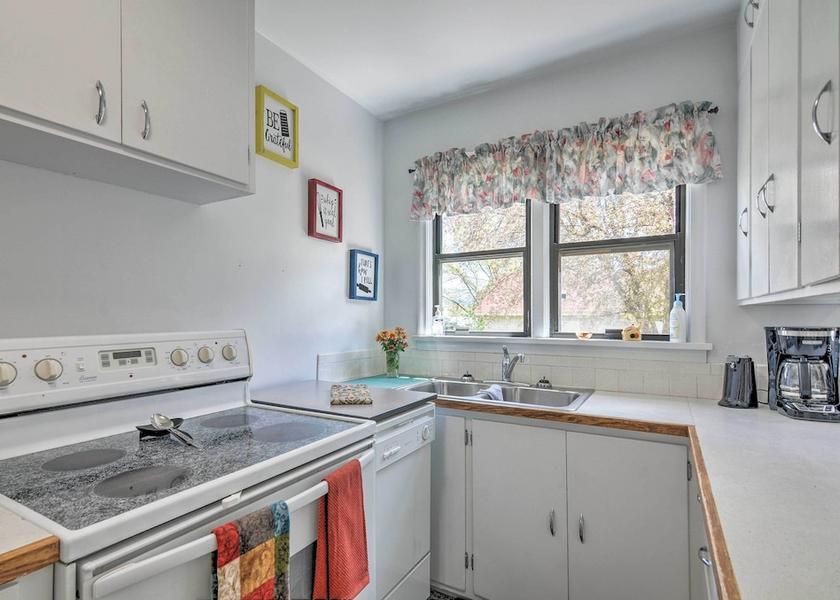 Utah Panguitch Interior Entrance