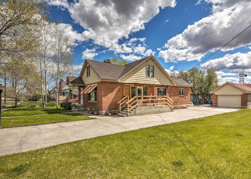 Utah Panguitch Interior Entrance