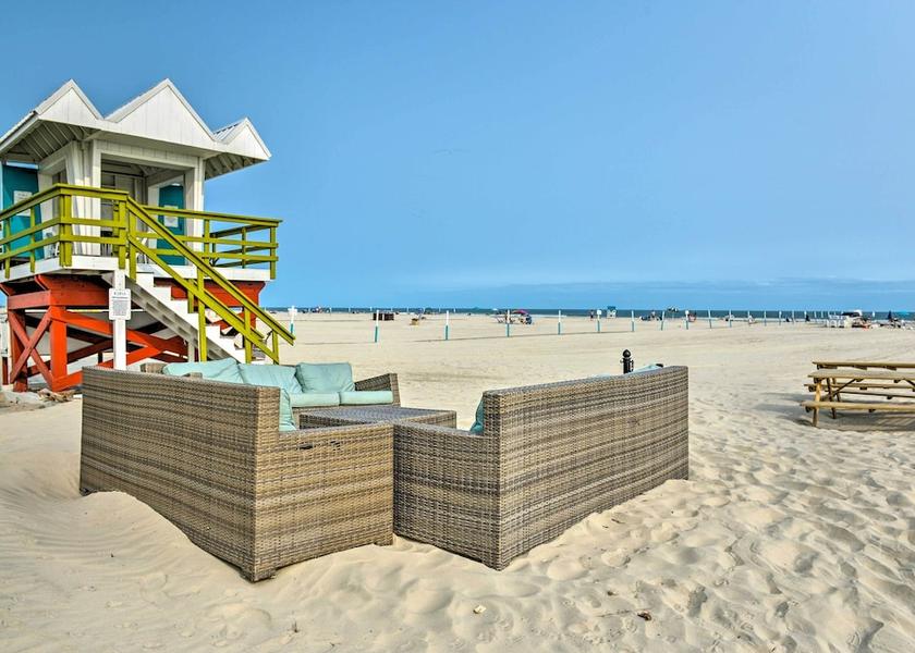 New Jersey Wildwood Crest Interior Entrance