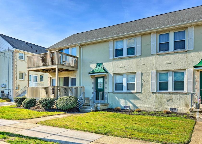 New Jersey Wildwood Crest Interior Entrance