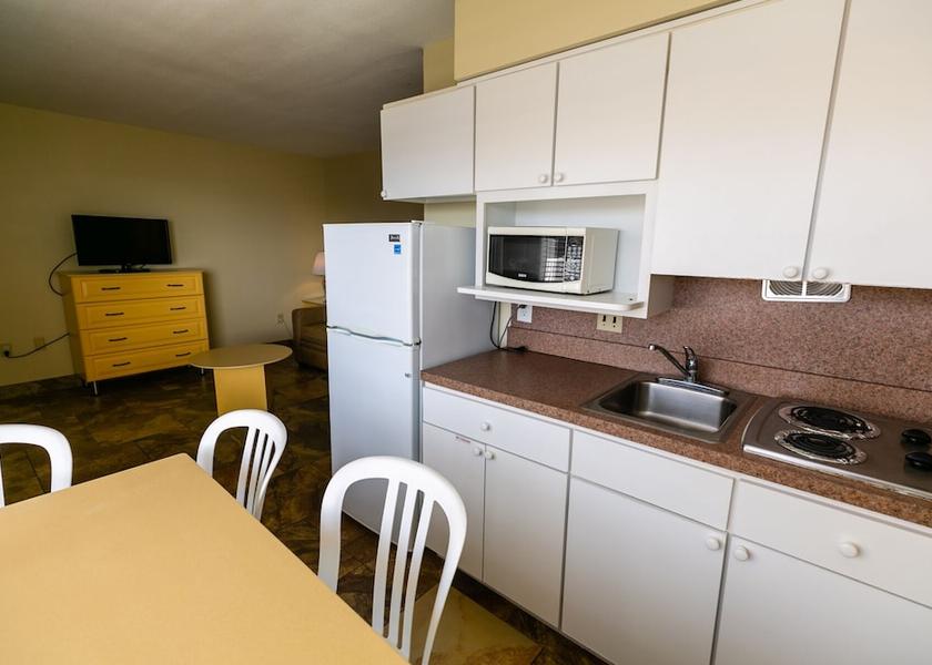 New Jersey Wildwood Crest Kitchenette
