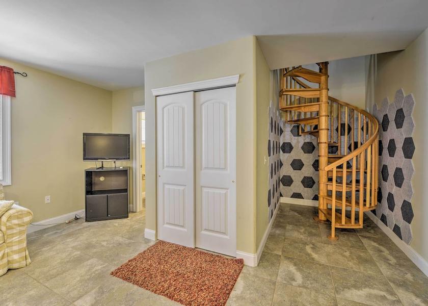 New Jersey North Wildwood Interior Entrance