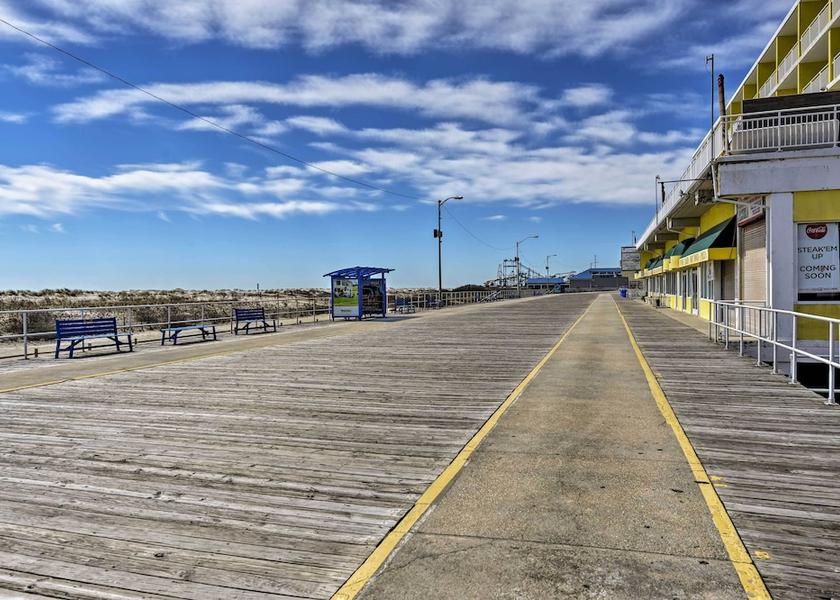 New Jersey North Wildwood Interior Entrance
