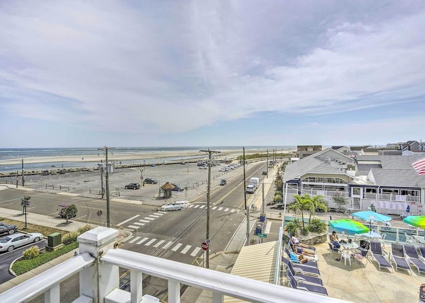 New Jersey North Wildwood Interior Entrance