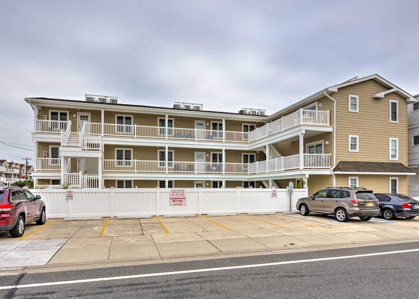 New Jersey North Wildwood Interior Entrance