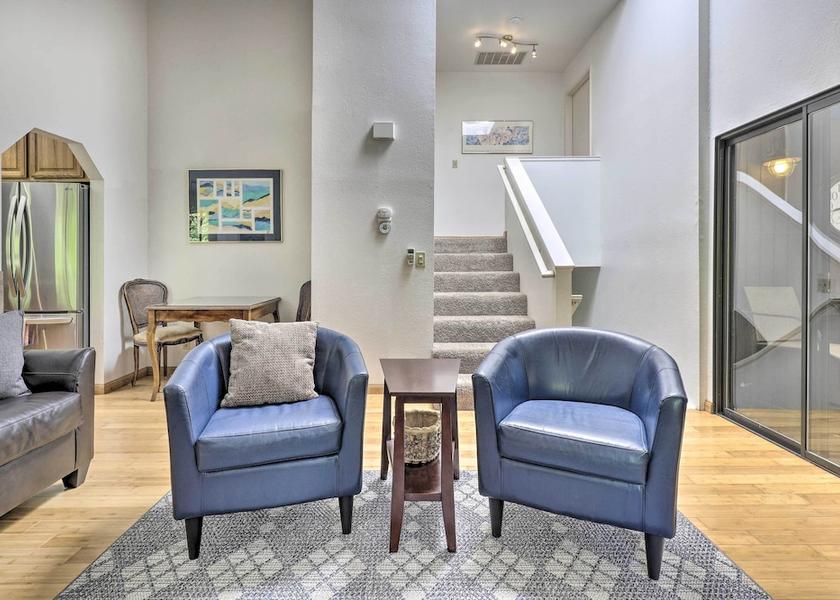 California Guerneville Interior Entrance