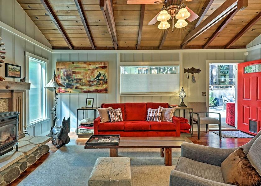 California Guerneville Interior Entrance