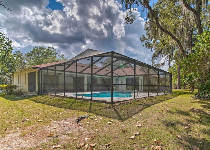 Florida Homosassa Interior Entrance