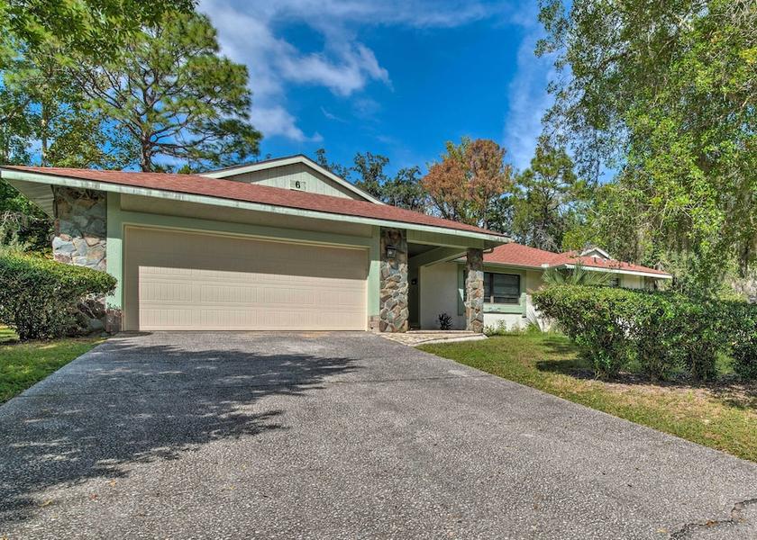 Florida Homosassa Interior Entrance