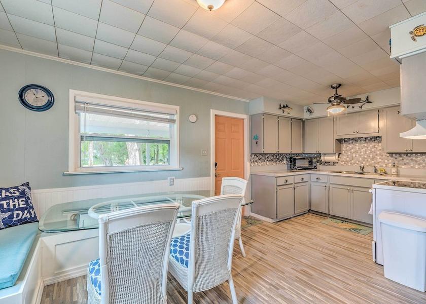 Florida Homosassa Interior Entrance