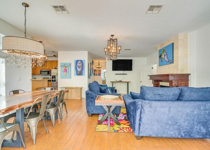 Florida Homosassa Interior Entrance