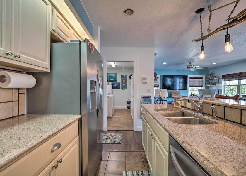 Florida Homosassa Interior Entrance