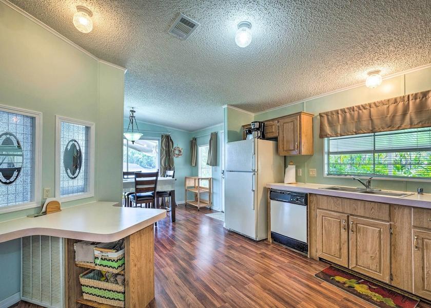 Florida Homosassa Interior Entrance