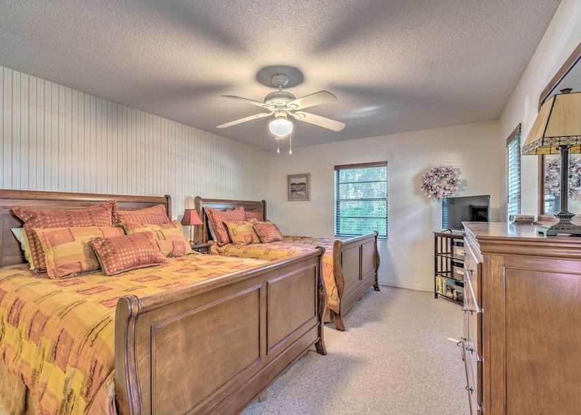 Florida Homosassa Interior Entrance