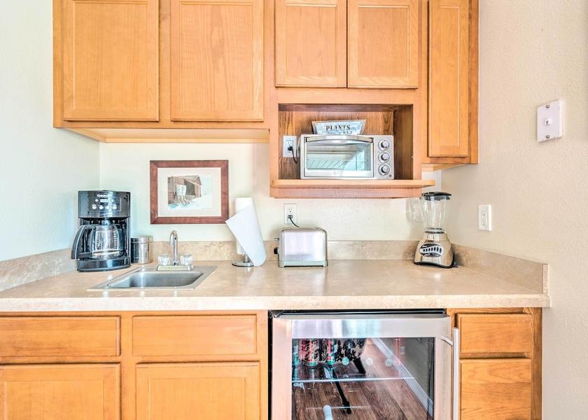 Florida Lady Lake Interior Entrance