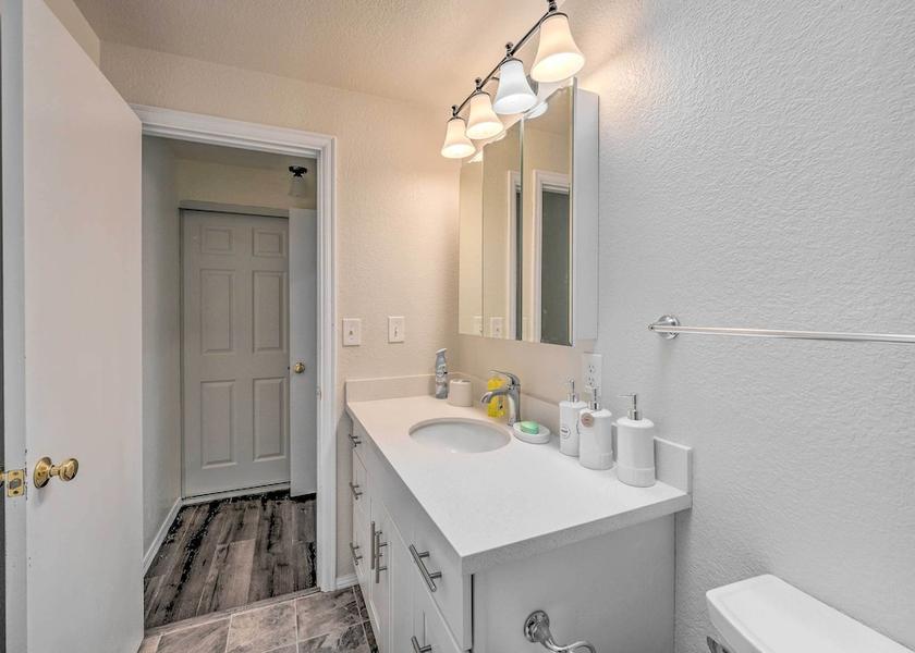 Washington Shoreline Interior Entrance