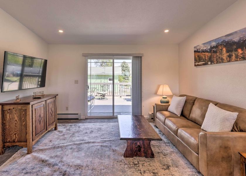 Colorado Palisade Interior Entrance