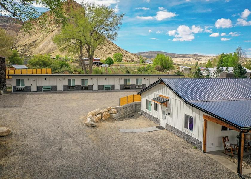 Colorado Palisade Primary image