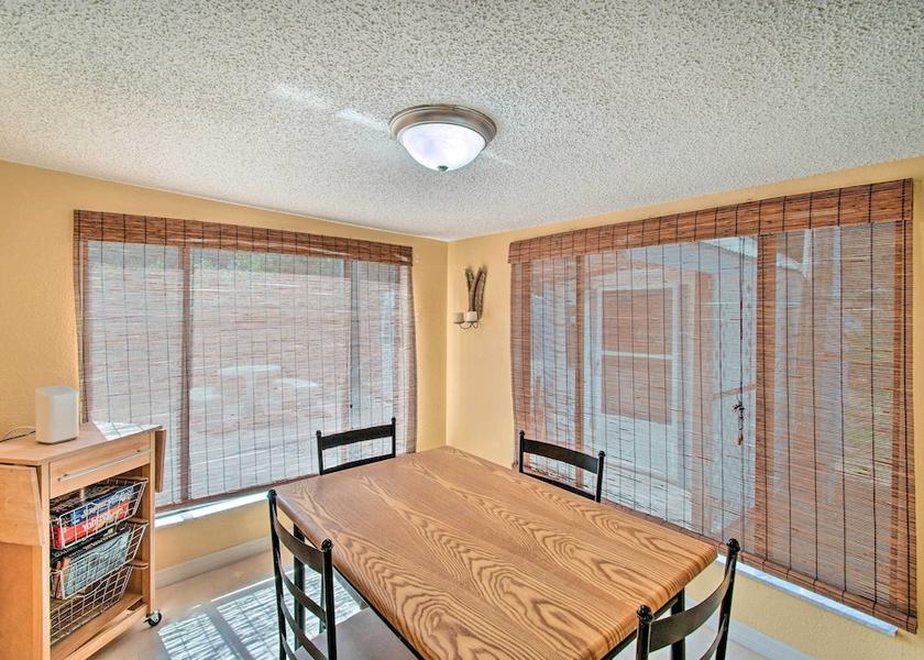 Florida Satsuma Interior Entrance