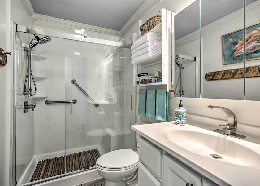 Mississippi Bay St Louis Interior Entrance