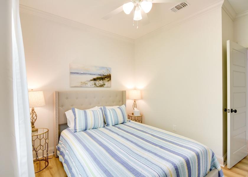 Mississippi Bay St Louis Interior Entrance