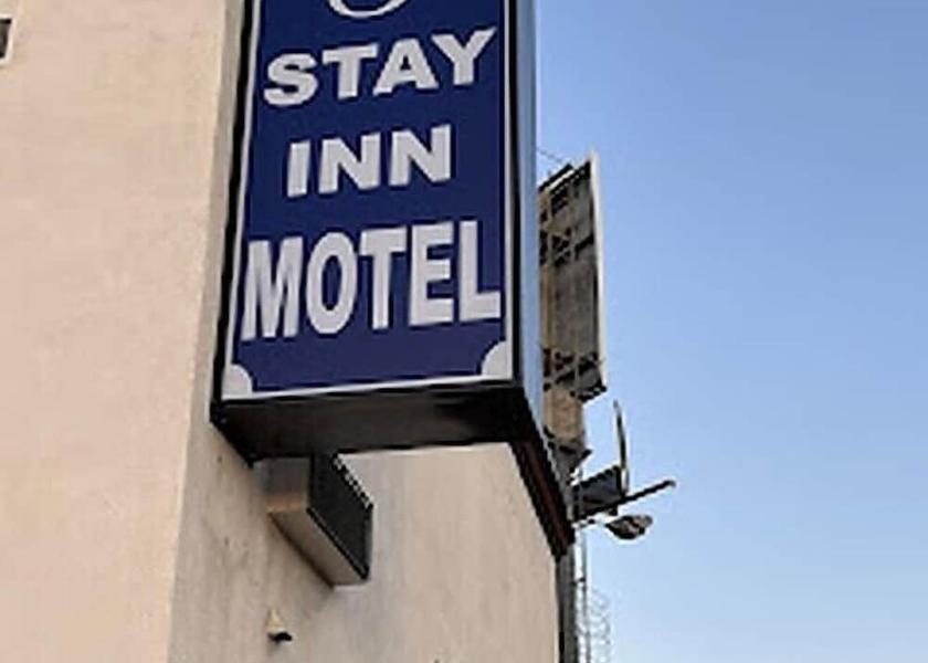 California Harbor City Exterior Detail