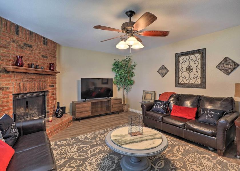 Texas Cedar Hill Interior Entrance