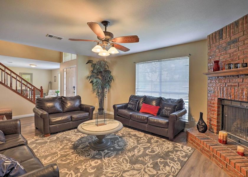 Texas Cedar Hill Interior Entrance