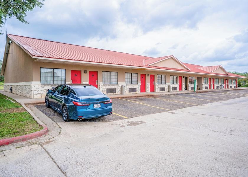 Texas Beeville Exterior