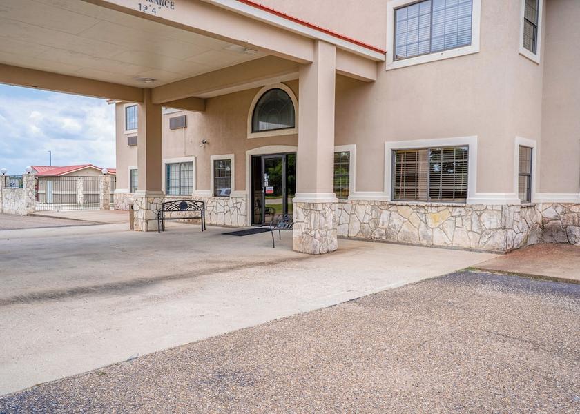 Texas Beeville Exterior