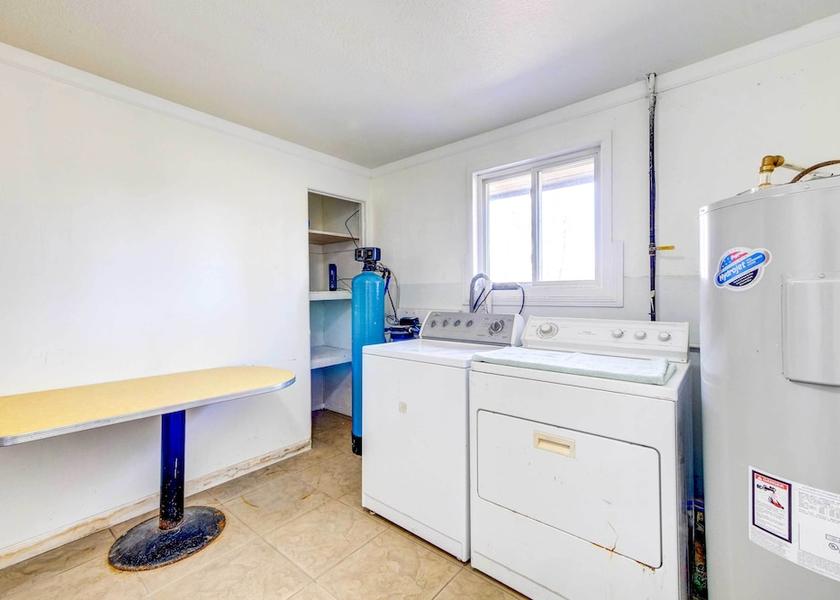 Ohio Poland Interior Entrance