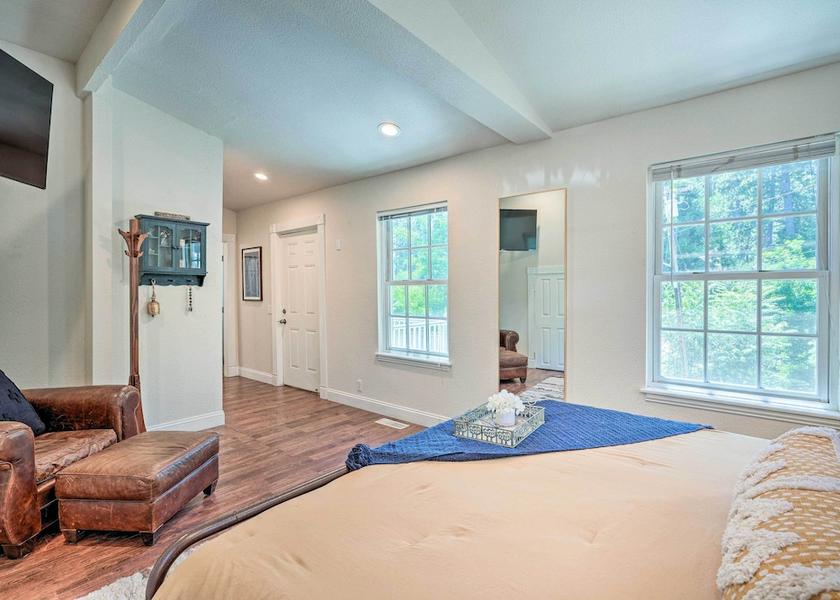 California Nevada City Interior Entrance