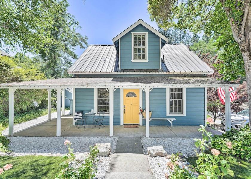 California Nevada City Primary image