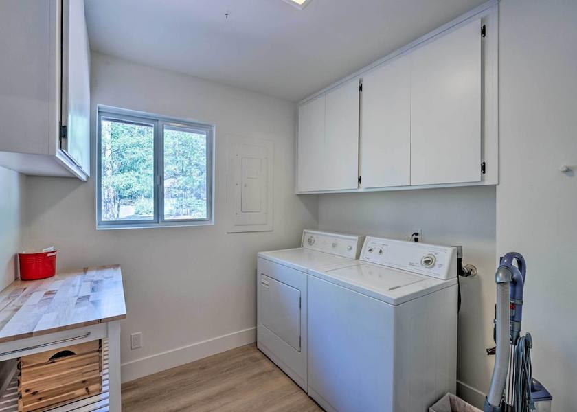 California Nevada City Interior Entrance