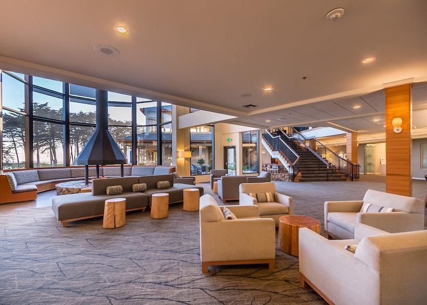 California Aptos Lobby