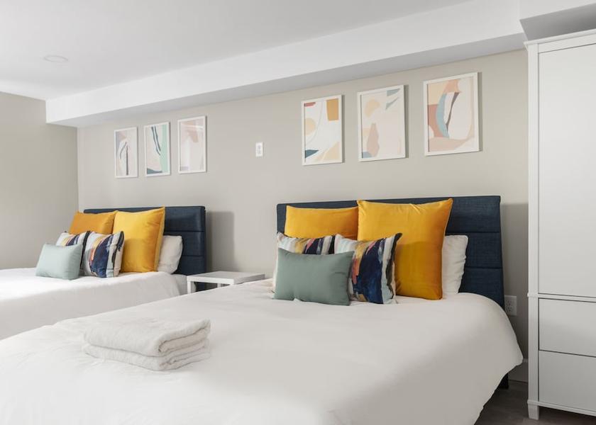 Massachusetts Beverly Room